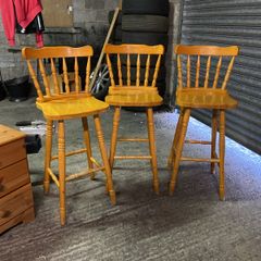 3 kitchen stools