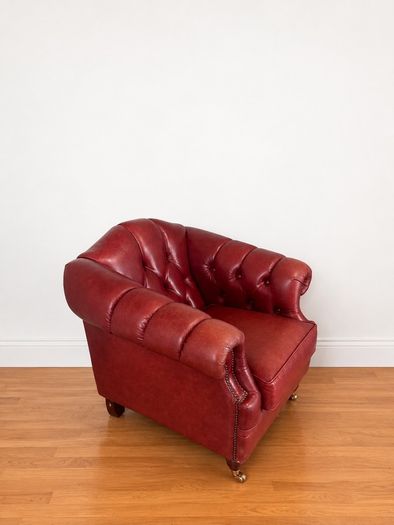 Chesterfield burgundy leather armchair