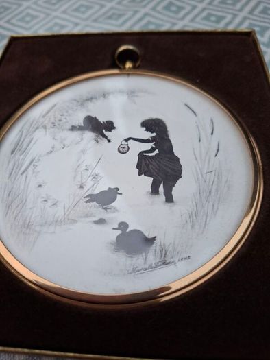Vintage silhouettes Peter Bates