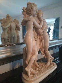 Three Graces Mantelpiece Antique Display On Black Marble Stand.