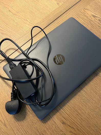 HP 250 G7 15.6 '' Laptop