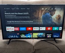 TCL 32" Full HD Smart Android TV with Remote (32ES568)