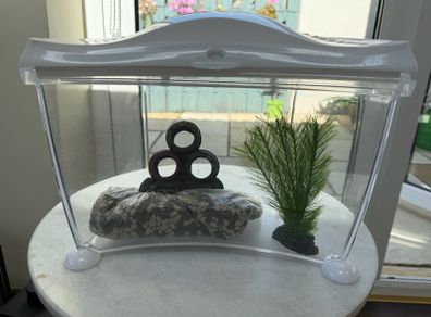 6.7 litre fish tank, filter, heater & accessories