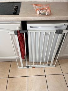 pressure fitted baby gate