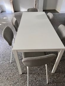 IKEA Extendable Dining Table + 6 Chairs