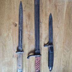 bayonets