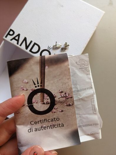 Pandora angel wings stud
