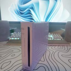 Nintendo Wii Gaming Console - RVL-001 - For Parts or Repair