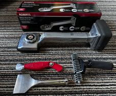 Roberts Carpet Stretcher Knee Kicker