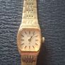 Lovely Vintage 1980's Ladie's Citizen Gold Plated Quartz Cocktail Japanese made Wristwatch Image 2