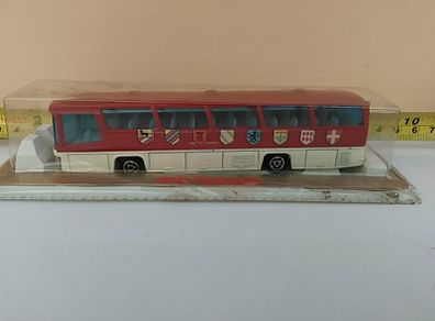 Majorette bus