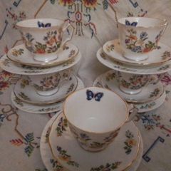 Aynsley Cottage Garden Trio's