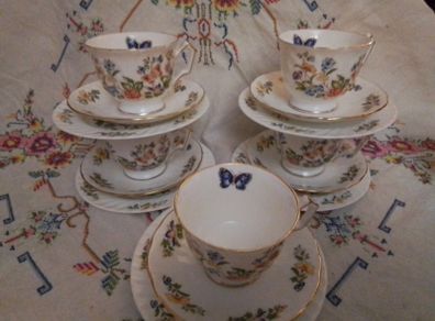 Aynsley Cottage Garden Trio's