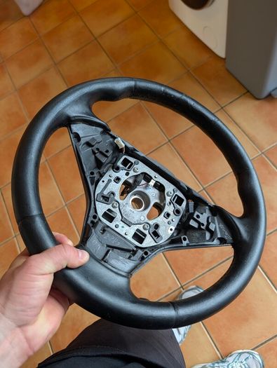 BMW E60 M-sport steering wheel