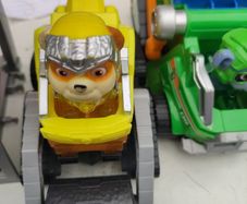 Paw patrol cars