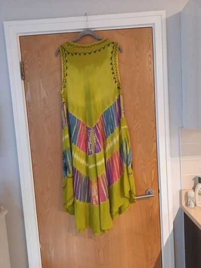 Bundle  Of Ladies Dresses,  Trousers & Jumpers & 1 Blouse. 8  Items.  S. 14