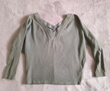 river island long sleeve v neck top size 8