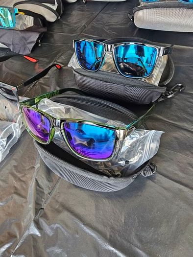 Job lot of sunglasses including cases