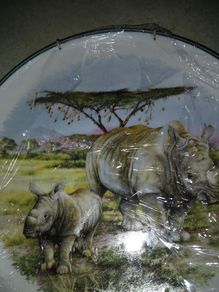 Wall plate NBJ CHINA Staffordshire. Of wild animal