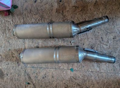 Aprilia RSVR Exhausts, Pillion Seat