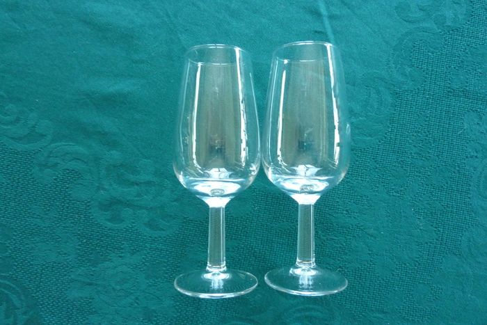 Sherry and liqueur glasses