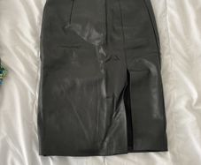 H&M leather look skirt new with tags