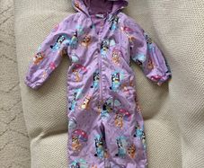 Bluey Rainy Day Print Hooded Puddlesuit (raincoat) in Purple 18-24 months
