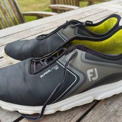 Footjoy golf shoes size 7