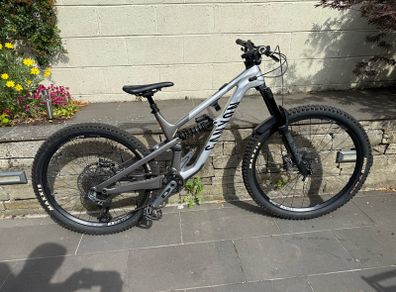 Canyon Spectral CF8 KIS Size M