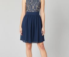 BRAND NEW Ladies Dress: Size 8 - Lovely for any Special Occasion
