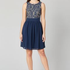 BRAND NEW Ladies Dress: Size 8 - Lovely for any Special Occasion