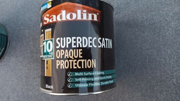 Sadolin Superdec satin opaque wood protection Black  1 litre