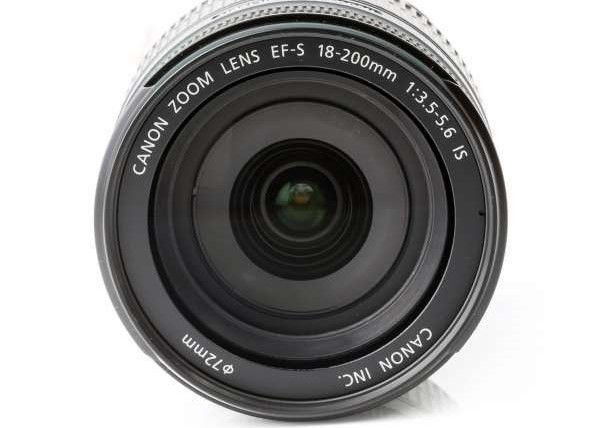 Canon EF-S 18-200mm f/3.5-5.6 IS Lens - Brand New!