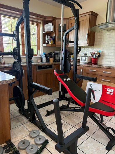 Without Doubt Best Gym Weightlifting Set Up, Power Squat Rack, Bench, Olympic Weights, Bars, Tri Dip!!!
