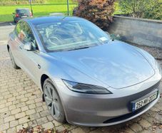 2025 Tesla Model 3 Long RangeRWD Quicksilver 28kkm