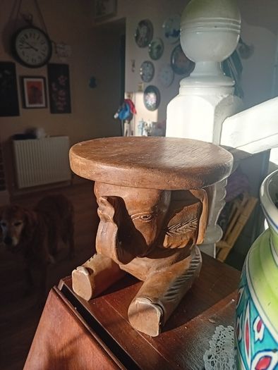 Vintage carved wooden elephant plant stand