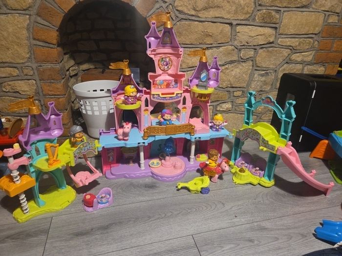 VTech Go! Go! Smart Friends Enchanted Princess Palace