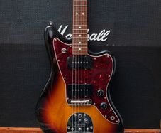 Fender Jazzmaster Junior Collection 2023 - 3-Tone Sunburst