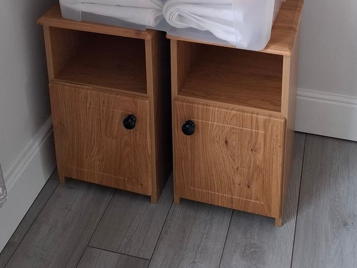 night stands