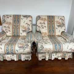 Pair of Traditional Upholstered Armchairs