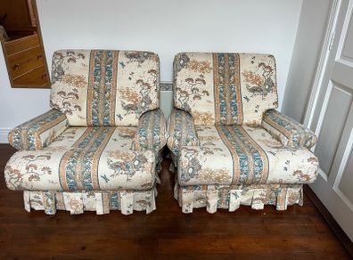Pair of Traditional Upholstered Armchairs