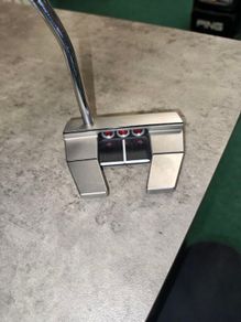 Scotty Cameron futura X7
