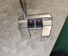 Scotty Cameron futura X7