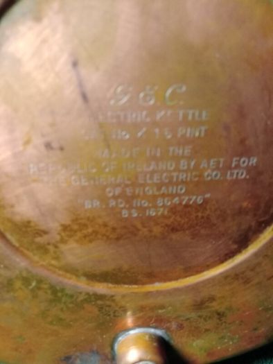 Old  Copper  Kettles