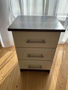 bed side locker