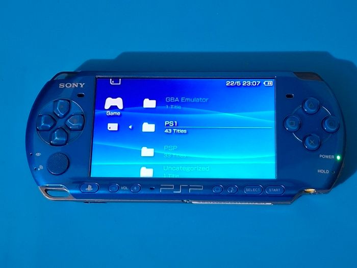 PSP Rare Vibrant Blue 3000 Series (Modded)