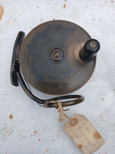 mallock          fishing reel