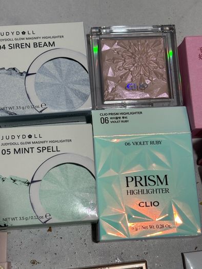 Korean viral highlighters