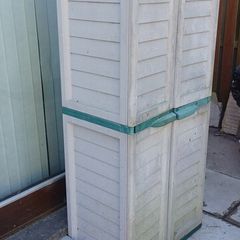 small garden shed / storage