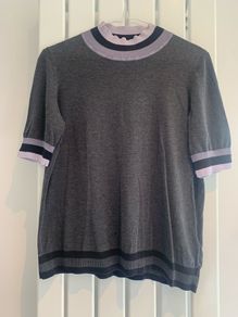 COS grey fine jumper with lilac collar (size S)